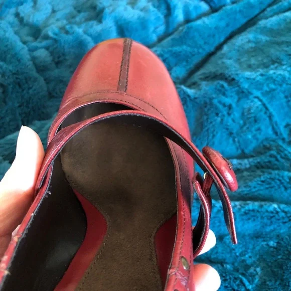 Aerosoles Red Leather Mary Janes, Sz 7.5 - Picture 11 of 15